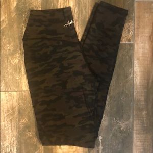 Alphalete Surface Power Leggings- Dark Olive Camo